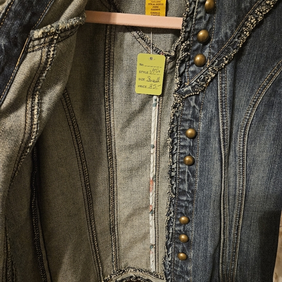 SOLD: VTG Star Jeans long sleeve denim jacket. Juniors size small/ Chico - Picture 6 of 8